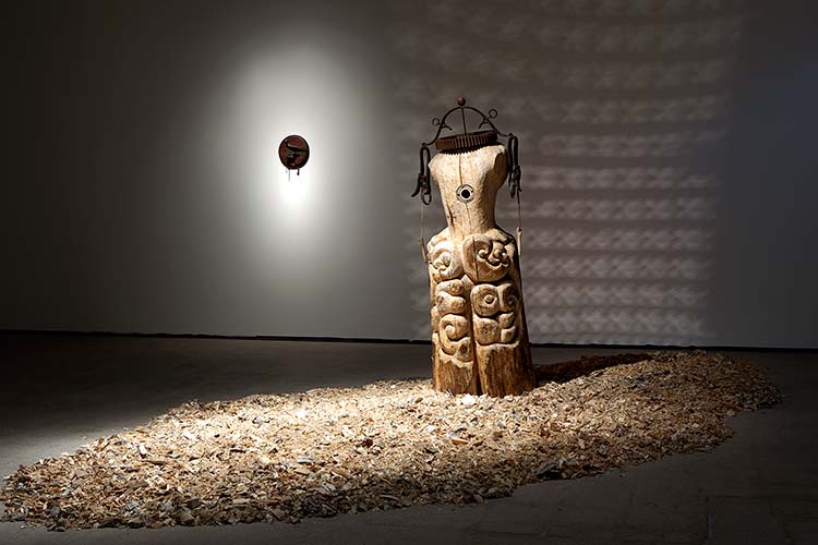 Mia Hamari, Sculptures -  EMMA Areena 27.03. – 10.05.2015.